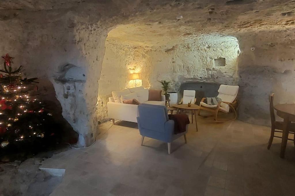 Troglo Entre Caves Et Chateaux Montlouis-sur-Loire Eksteriør billede