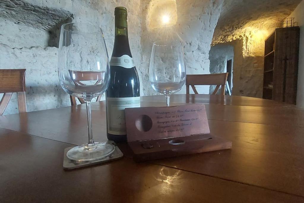 Troglo Entre Caves Et Chateaux Montlouis-sur-Loire Eksteriør billede