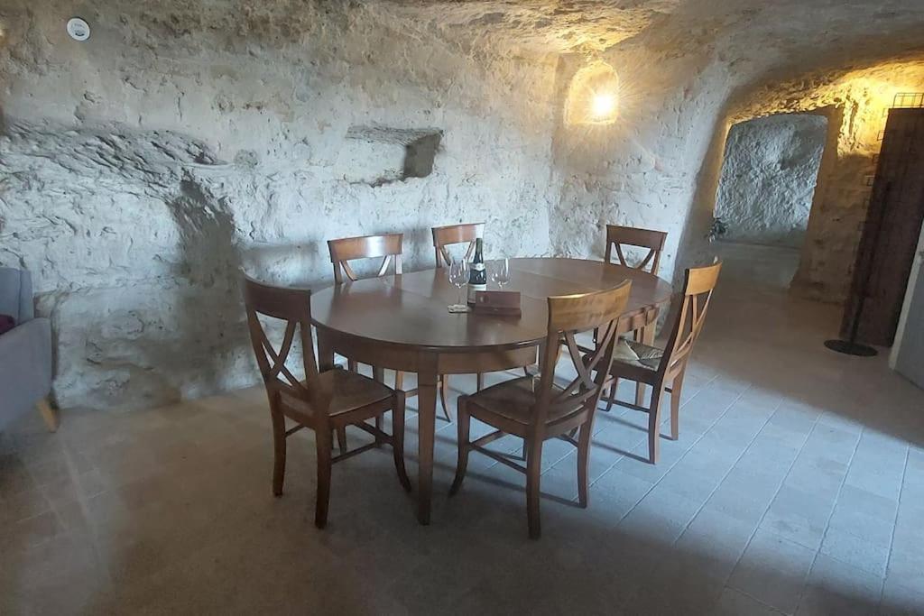 Troglo Entre Caves Et Chateaux Montlouis-sur-Loire Eksteriør billede
